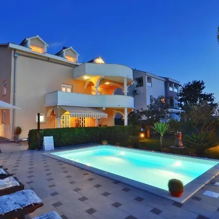 Appartement Beautiful In With Wifi *